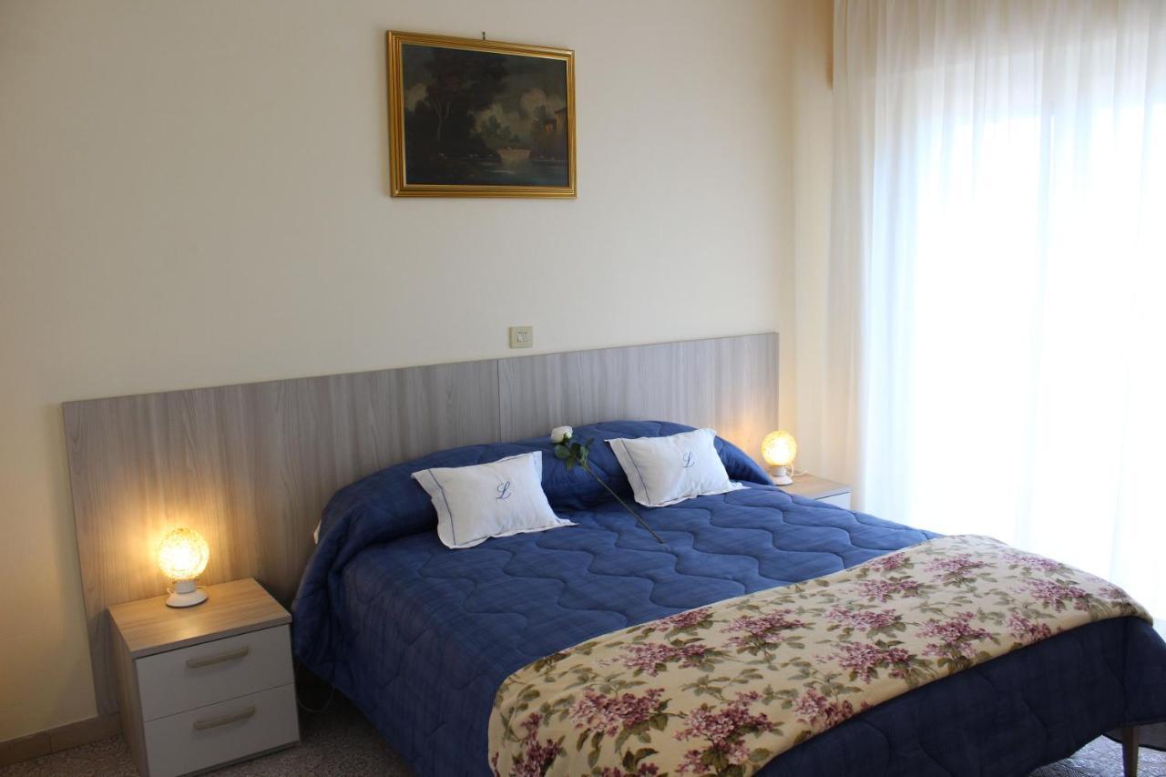 Hotel Luca Lido di Camaiore Kültér fotó