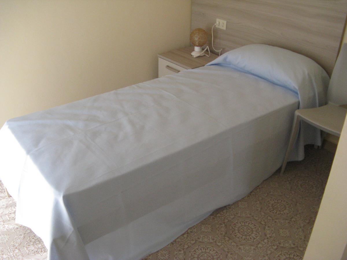 Hotel Luca Lido di Camaiore Kültér fotó