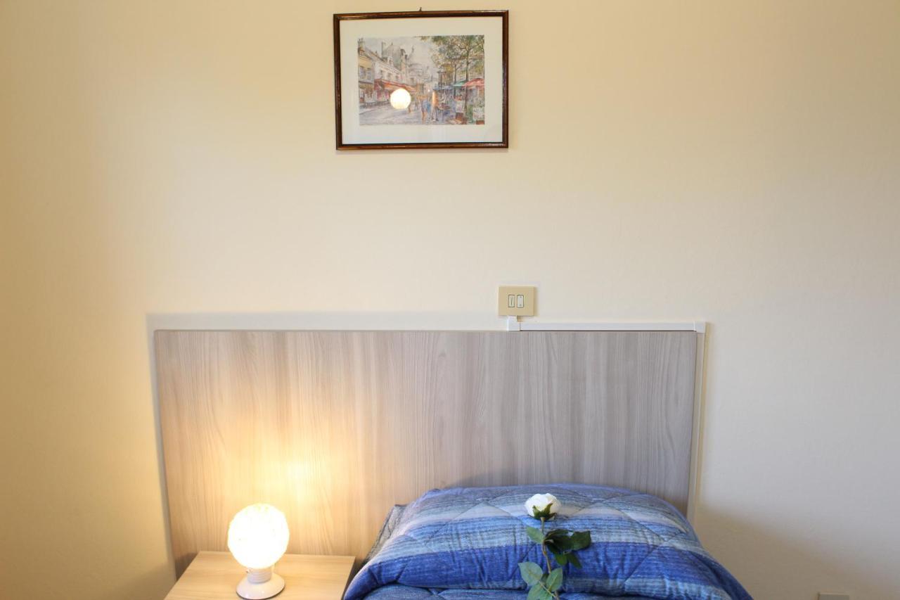 Hotel Luca Lido di Camaiore Kültér fotó