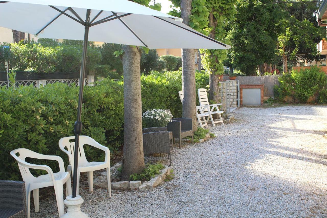 Hotel Luca Lido di Camaiore Kültér fotó